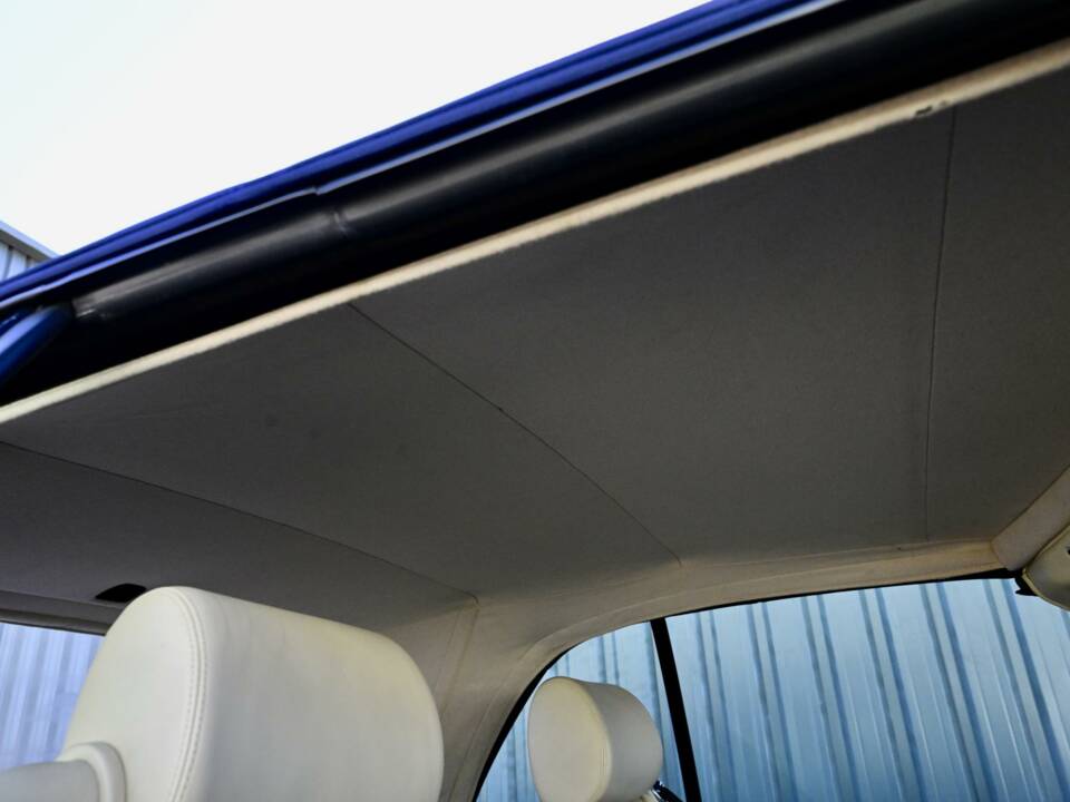 Bild 49/50 von Rolls-Royce Corniche V (2000)