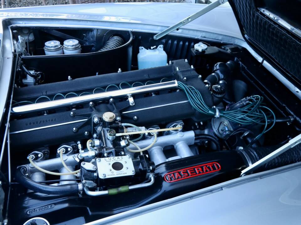 Bild 11/50 von Maserati Mistral 3700 Spyder (1965)