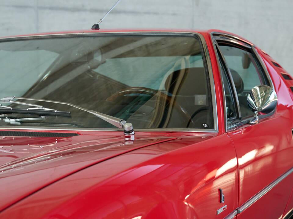 Image 5/50 of Alfa Romeo Montreal (1973)