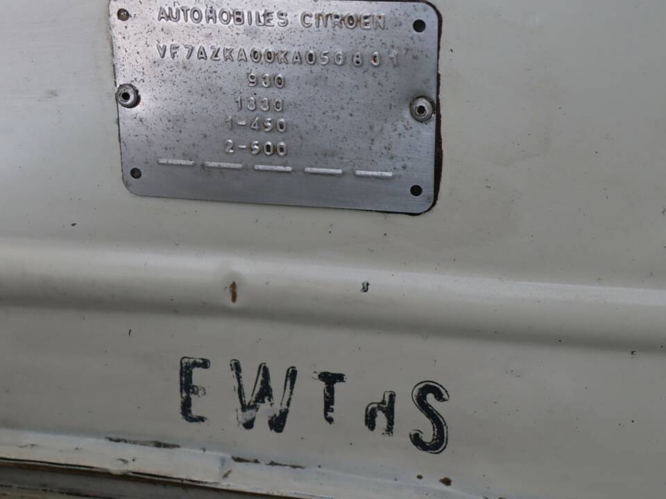 Image 7/50 of Citroën 2 CV 6 (1985)