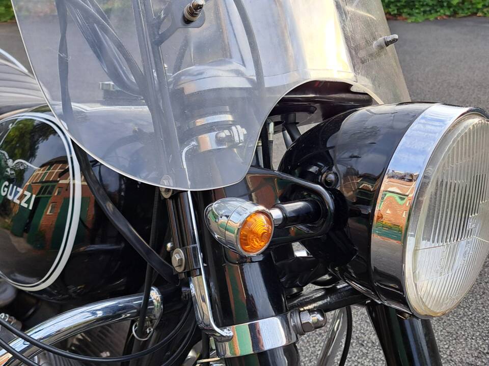 Bild 5/20 von Moto Guzzi DUMMY (1973)