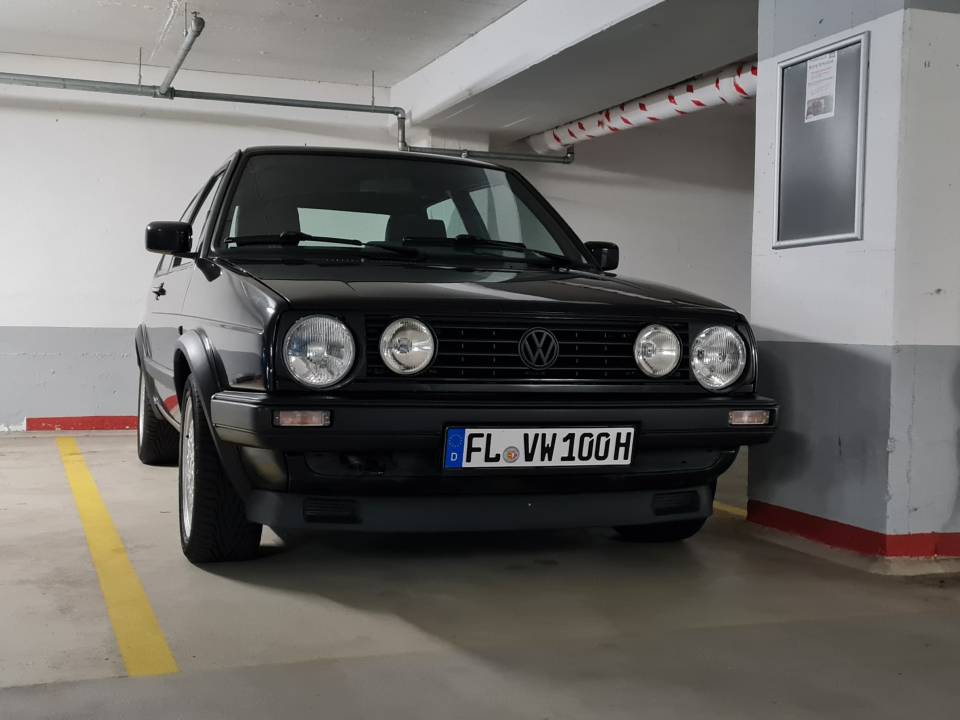 Imagen 1/12 de Volkswagen Golf II GT 1.8 (1990)