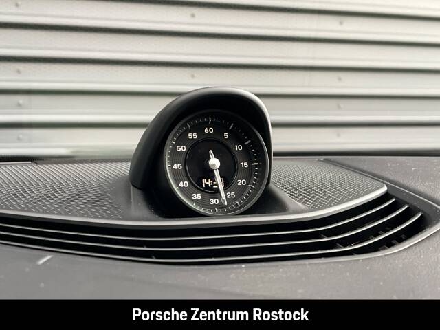 Bild 24/31 von Porsche Taycan 4S (2026)