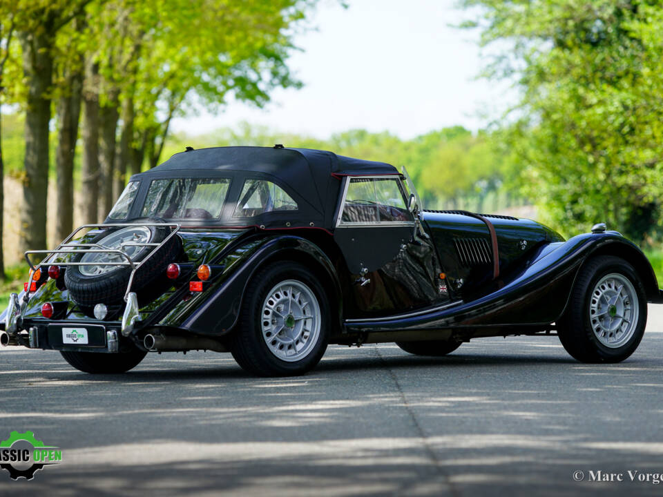Image 44/54 of Morgan Plus 8 (1992)