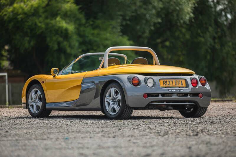 Image 4/34 of Renault Sport Spider (1998)