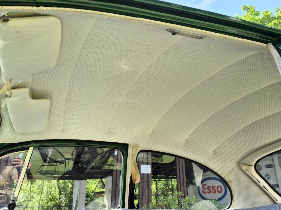 Image 37/54 de Volkswagen Käfer 1200 (1971)