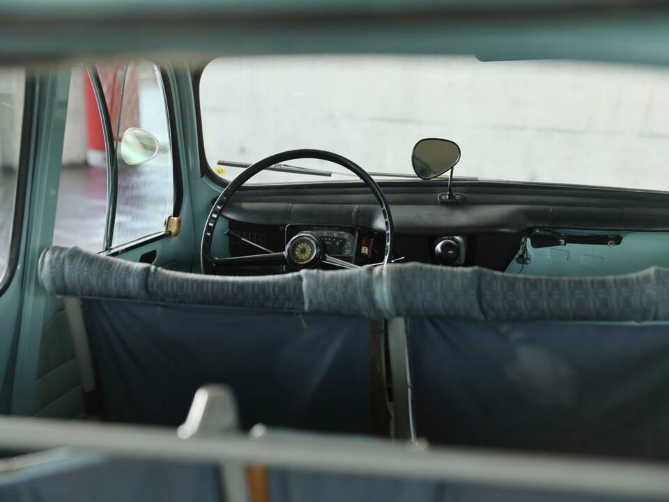 Bild 26/50 von Renault R 4 (1963)