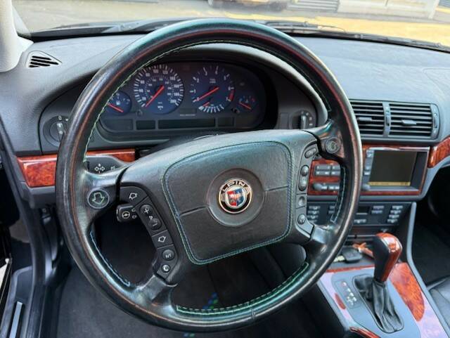 Bild 13/31 von ALPINA B10 V8 (2000)