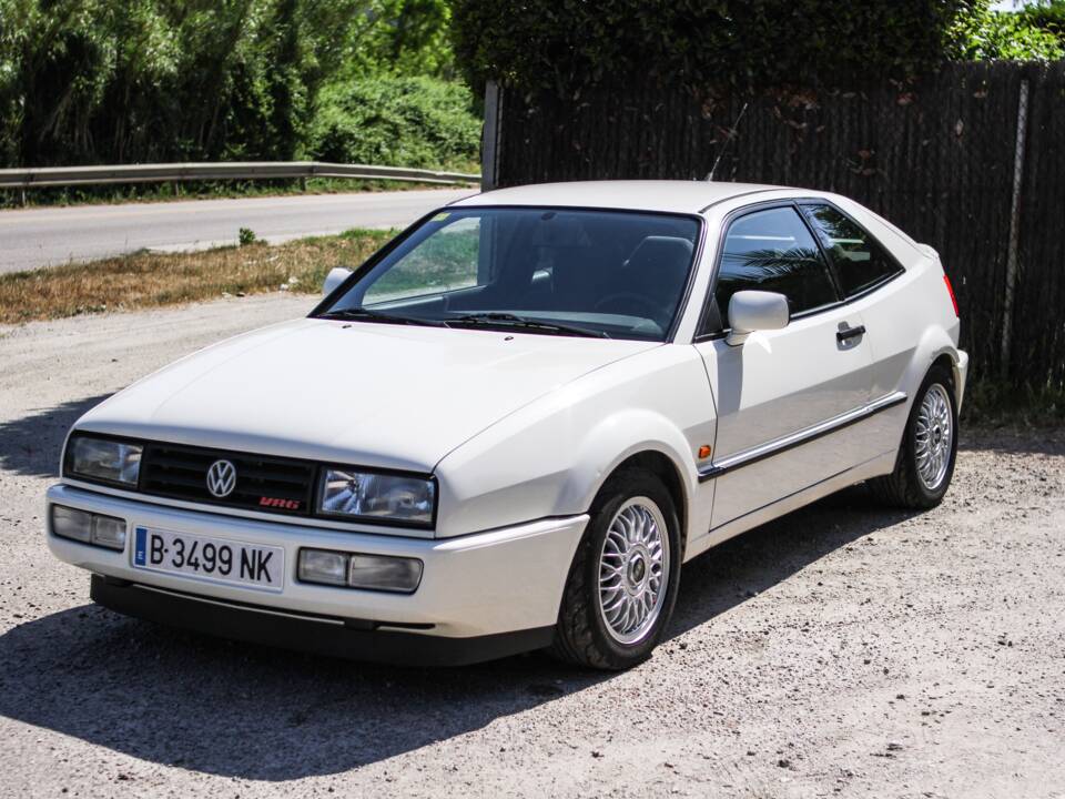 Image 3/31 of Volkswagen Corrado VR6 2.8 (1992)