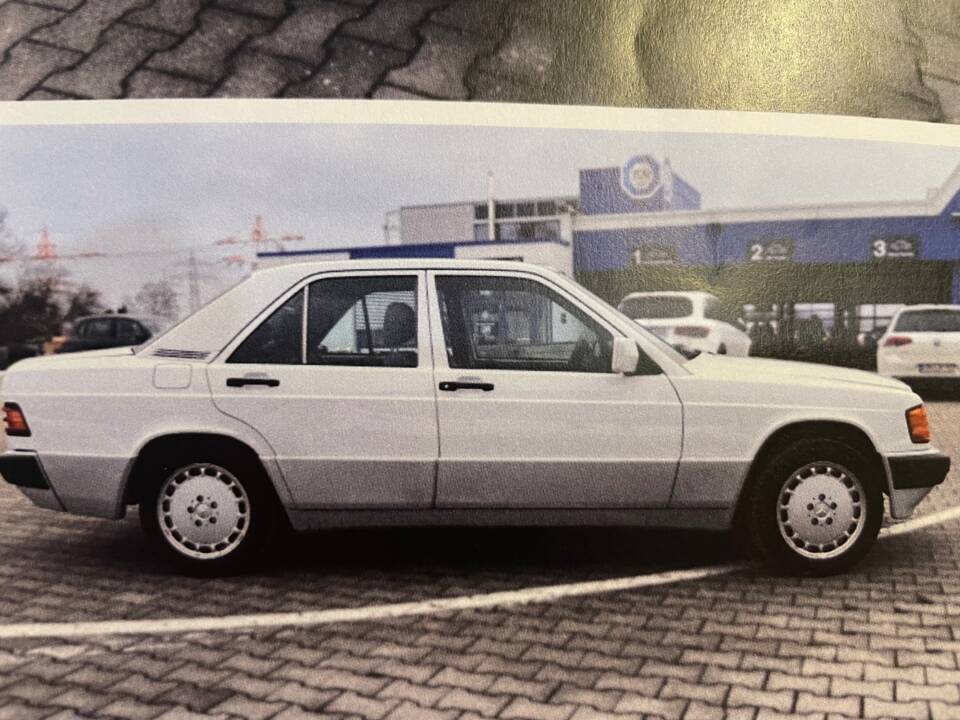 Image 5/9 of Mercedes-Benz 190 E 2.0 (1992)