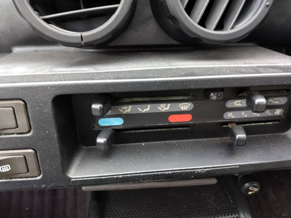 Bild 45/92 von Nissan Be-1 1.0 (1987)