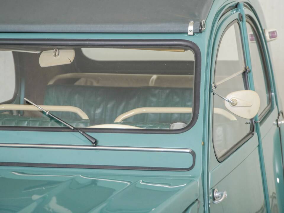 Bild 22/48 von Citroën 2 CV  AZL (1961)