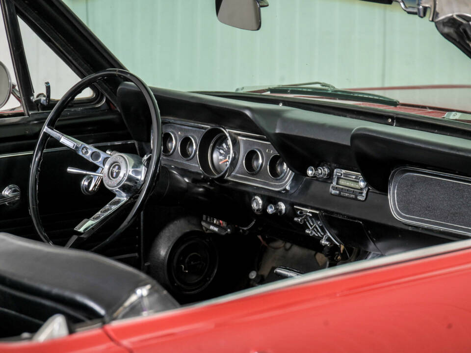 Image 38/50 of Ford Mustang 289 (1966)