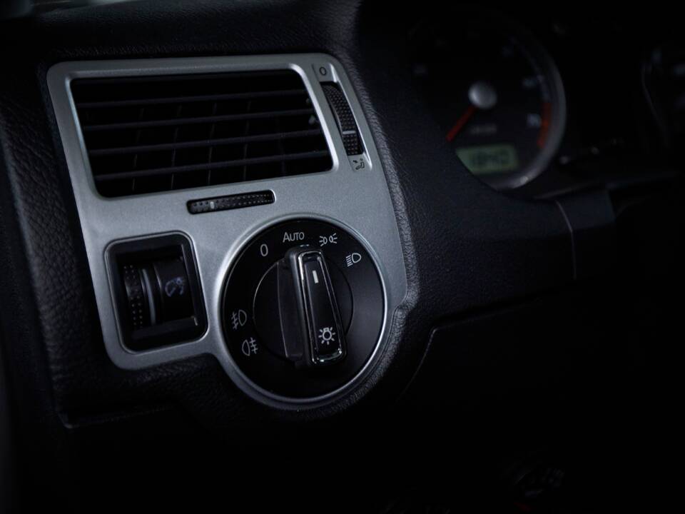 Bild 75/100 von Volkswagen Golf IV 3.2 R32 (2002)