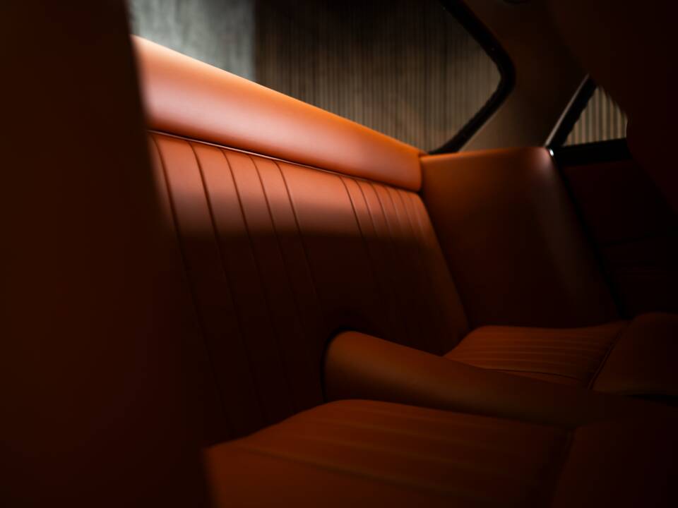 Image 37/92 of Maserati 3500 GT Touring (1957)