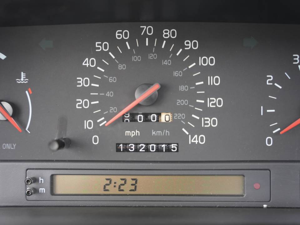 Image 35/50 of Volvo 850 T-5R (1995)
