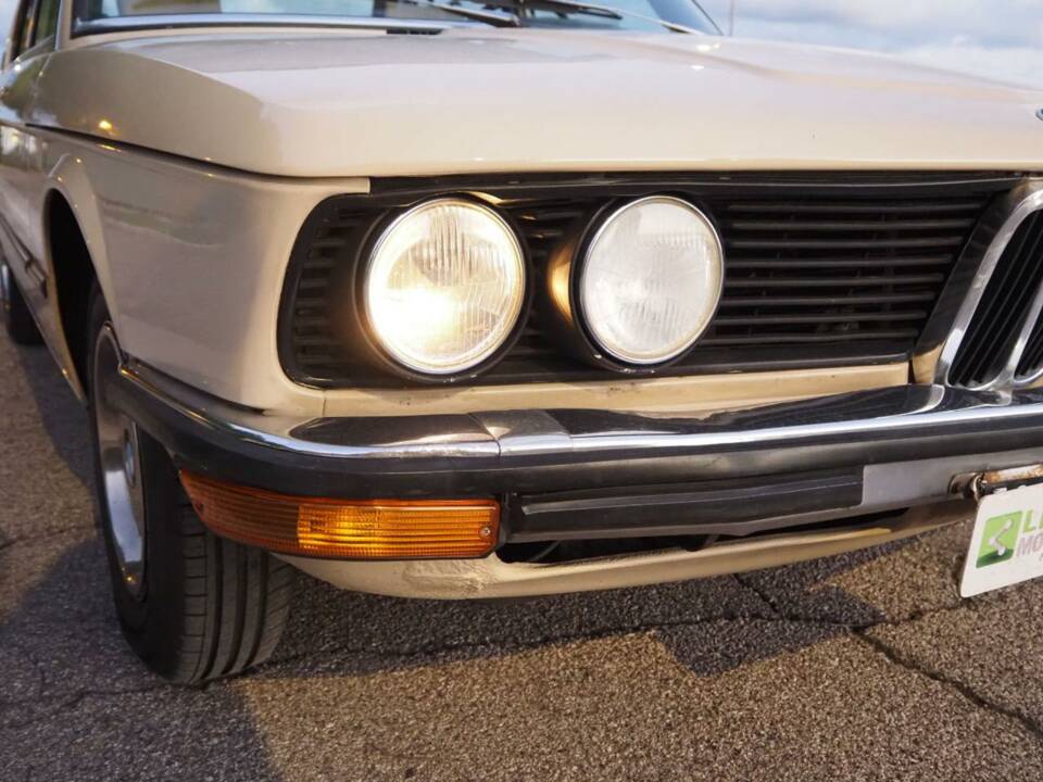 Image 50/50 of BMW 525 (1975)