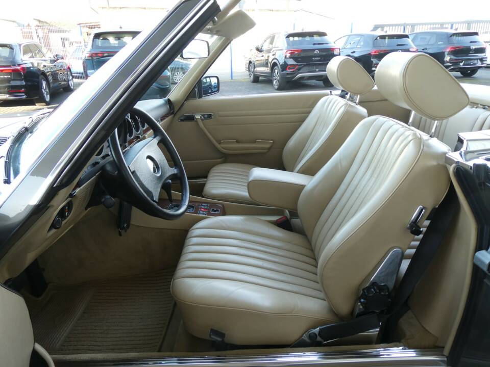 Bild 9/24 von Mercedes-Benz 300 SL (1988)