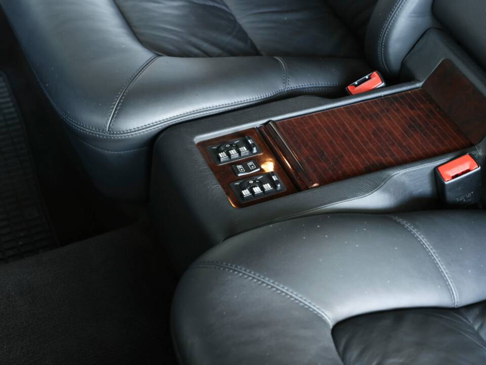 Bild 33/50 von Mercedes-Benz S 600 L (1999)