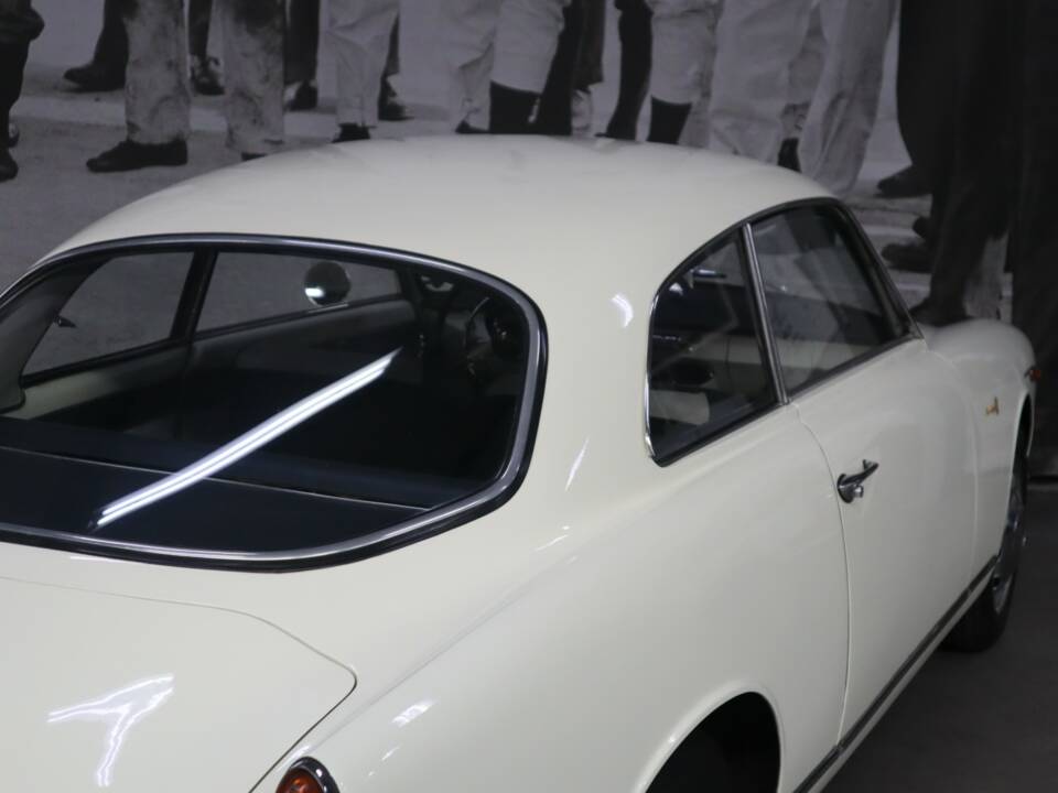 Bild 43/54 von Alfa Romeo Giulietta Sprint (1962)