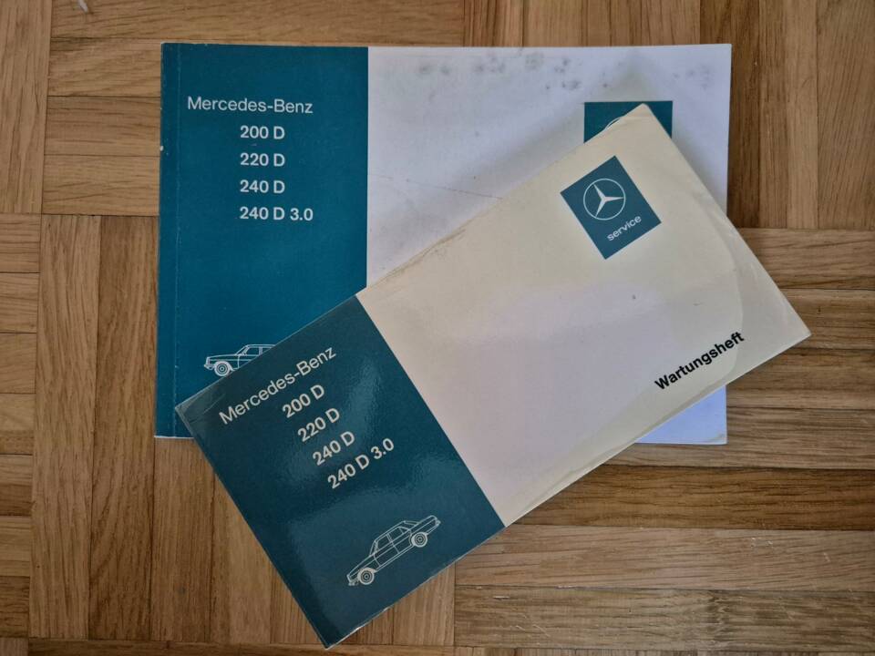 Bild 18/19 von Mercedes-Benz 240 D (1975)