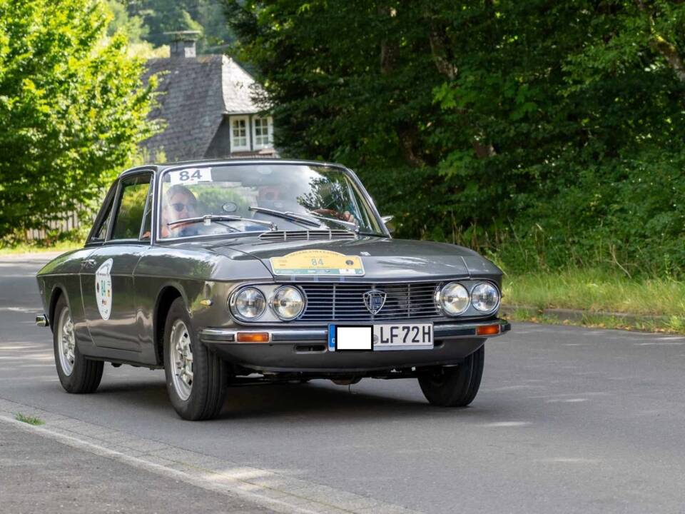 Bild 11/12 von Lancia Fulvia 1.3 S (1972)