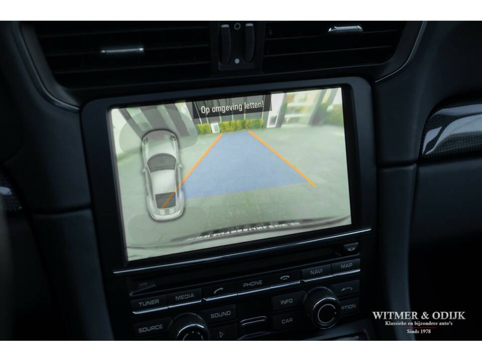 Image 21/34 of Porsche 911 Turbo S (2015)