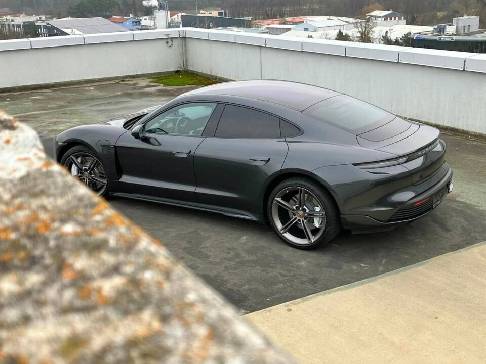 Bild 6/24 von Porsche Taycan 4S (2021)