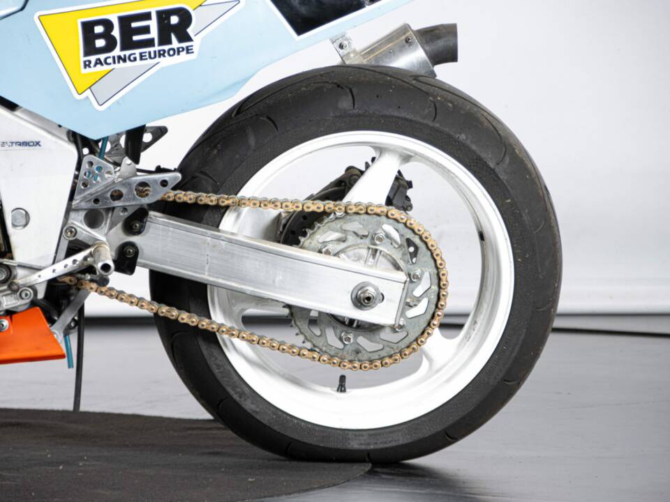 Immagine 21/48 di Yamaha FZR 1000 Genesis (1987)