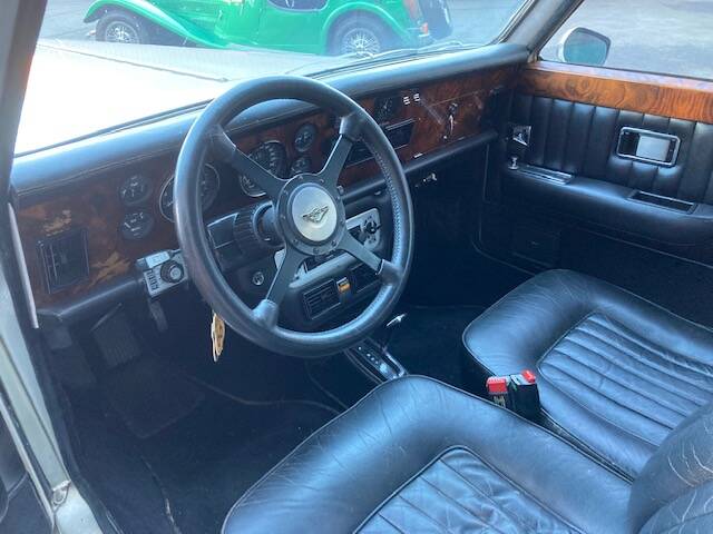 Image 11/20 de Panther De Ville Saloon (1979)