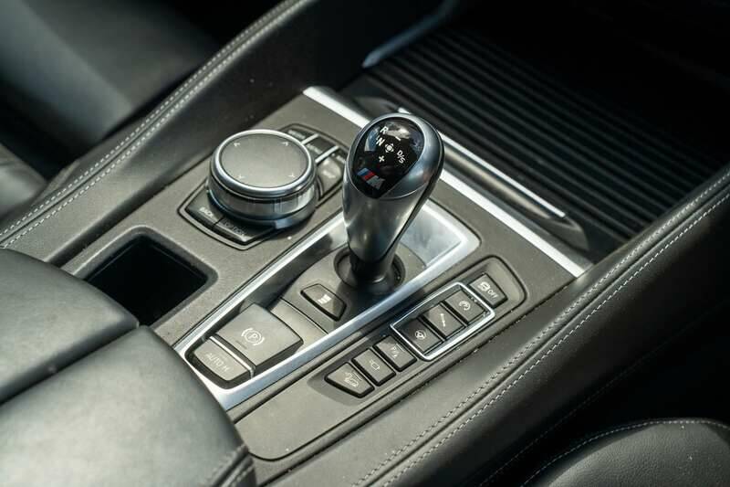 Image 34/50 de BMW X5 M (2016)