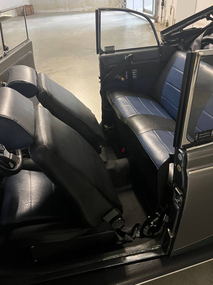 Image 15/63 of Volkswagen Beetle 1302 LS (1971)