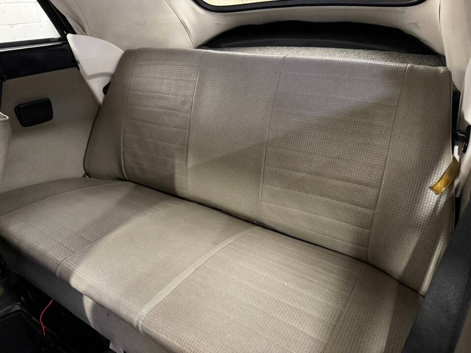Bild 11/19 von Volkswagen Käfer 1303 (1978)