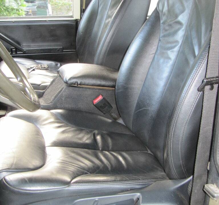 Bild 8/8 von Land Rover 109 (1983)