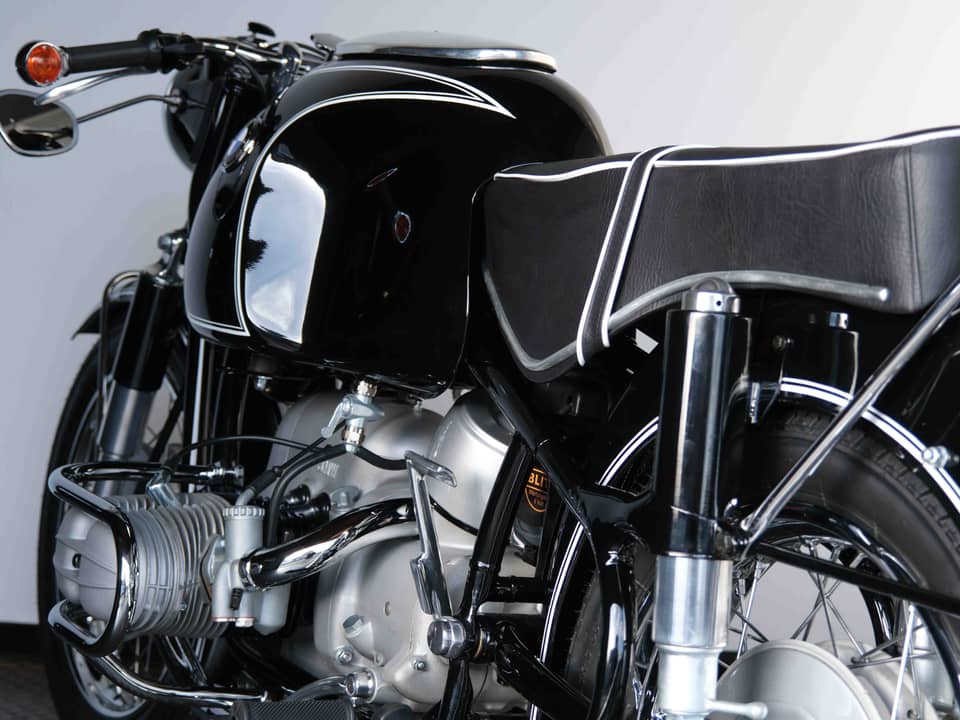 Image 10/98 of BMW R 69 S (1964)