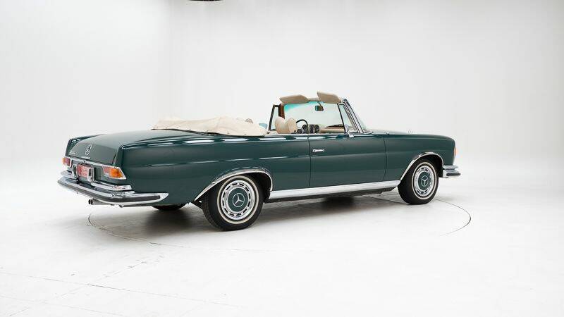 Image 2/15 of Mercedes-Benz 280 SE (1970)