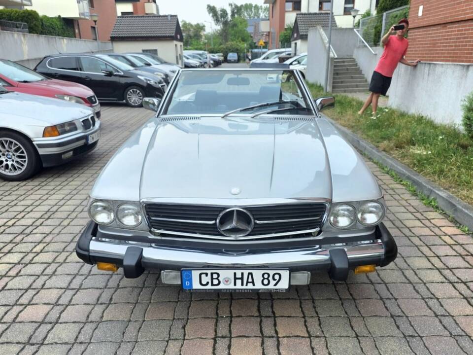 Afbeelding 3/8 van Mercedes-Benz 380 SL (1981)