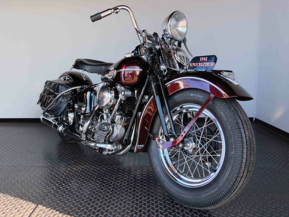 Immagine 15/79 di Harley-Davidson EL Knucklehead (1941)
