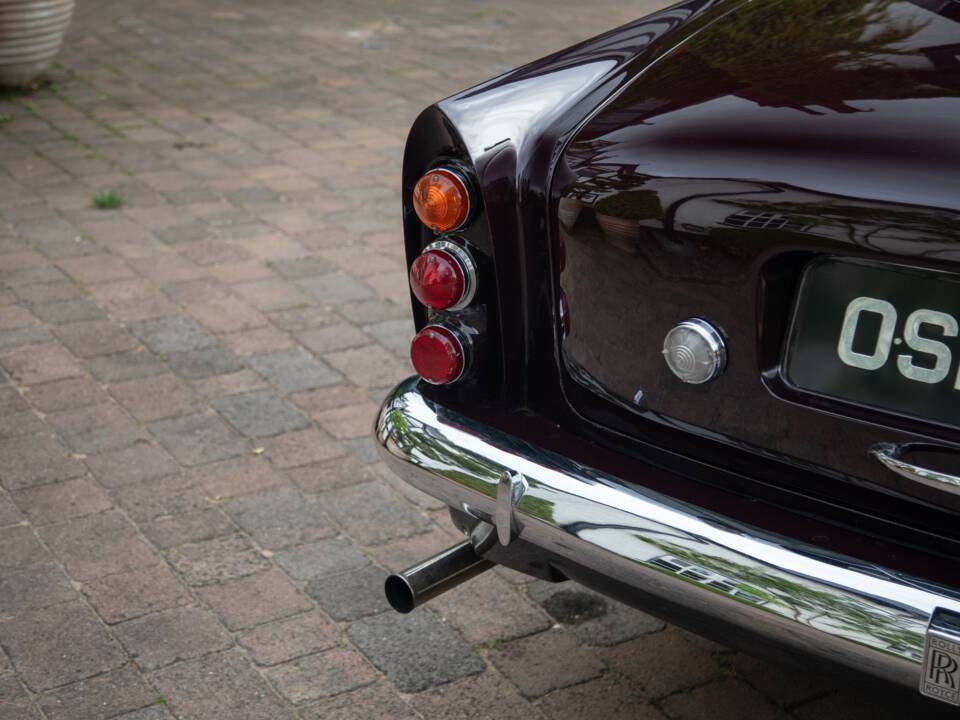 Image 19/50 of Rolls-Royce Silver Cloud III (1964)