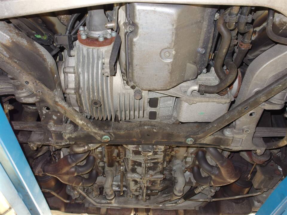 Bild 97/99 von Porsche 911 Turbo (2004)