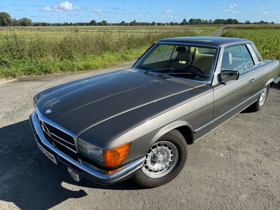 Image 179/196 de Mercedes-Benz 380 SLC (1980)