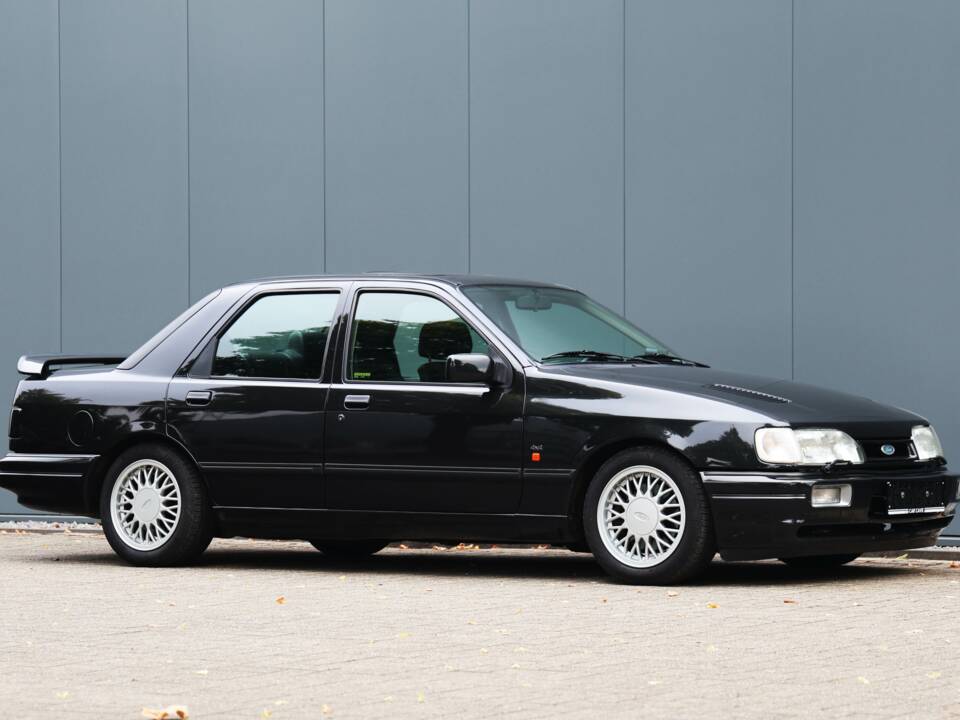 Image 5/50 of Ford Sierra Cosworth 4x4 (1992)