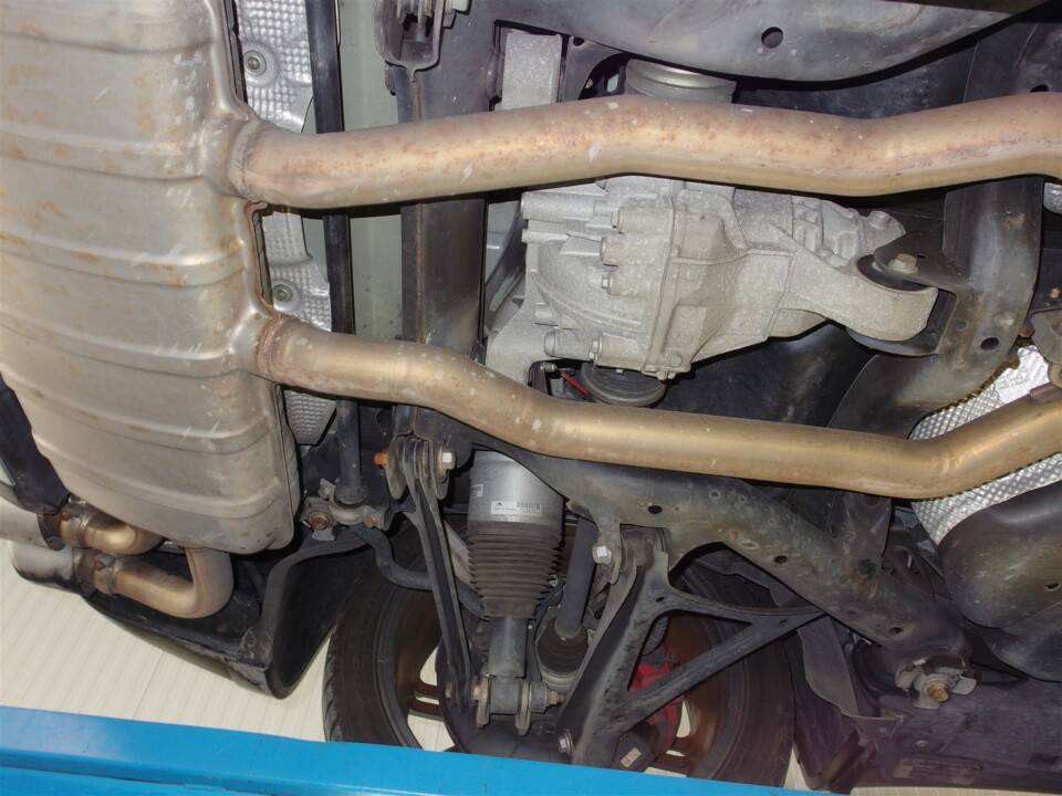 Imagen 81/97 de Porsche Cayenne Turbo (2011)