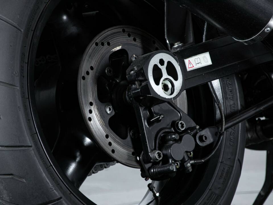 Afbeelding 14/50 van Triumph Speed Triple (1995)