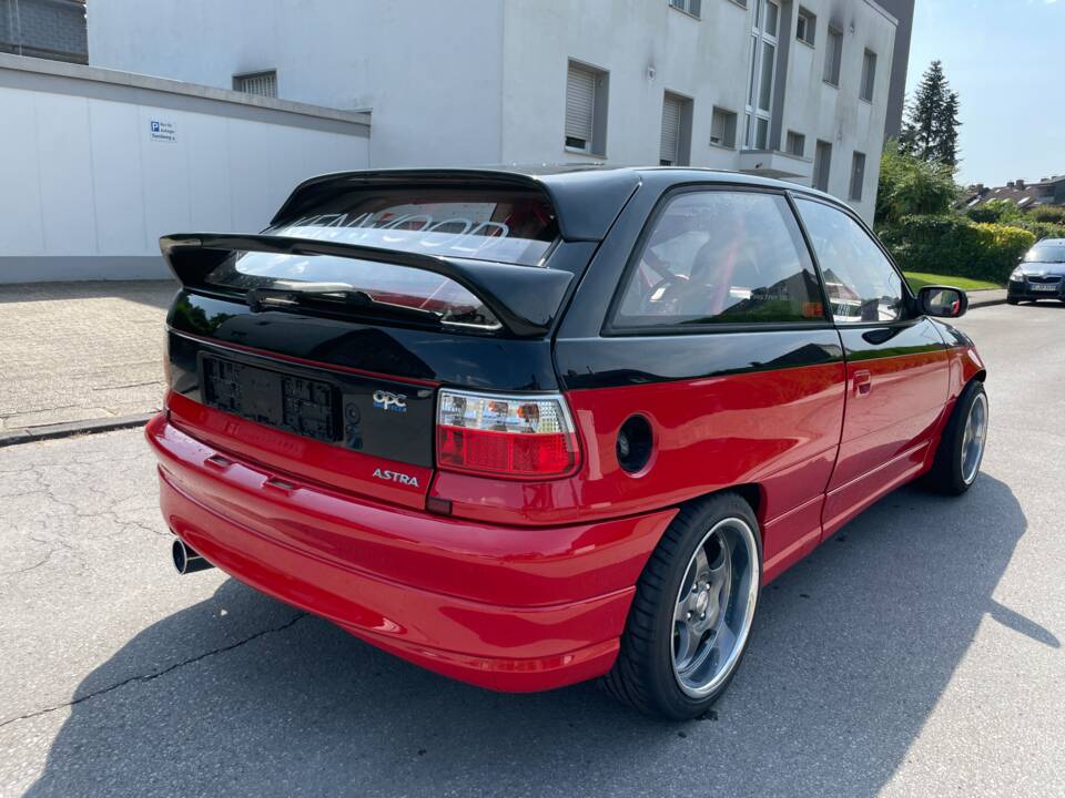 Bild 3/25 von Opel Astra 1.4i (1992)