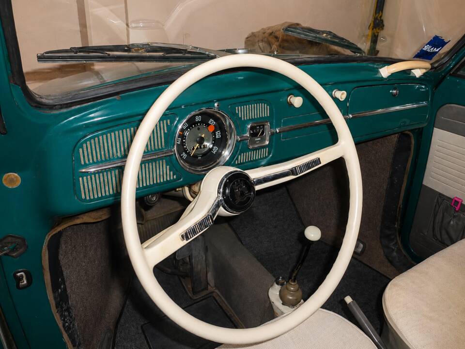 Image 42/81 of Volkswagen Beetle 1200 (1965)