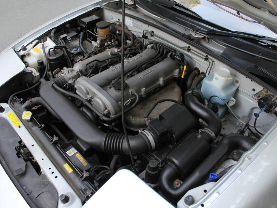 Image 14/17 of Mazda MX-5 1.8 (1997)