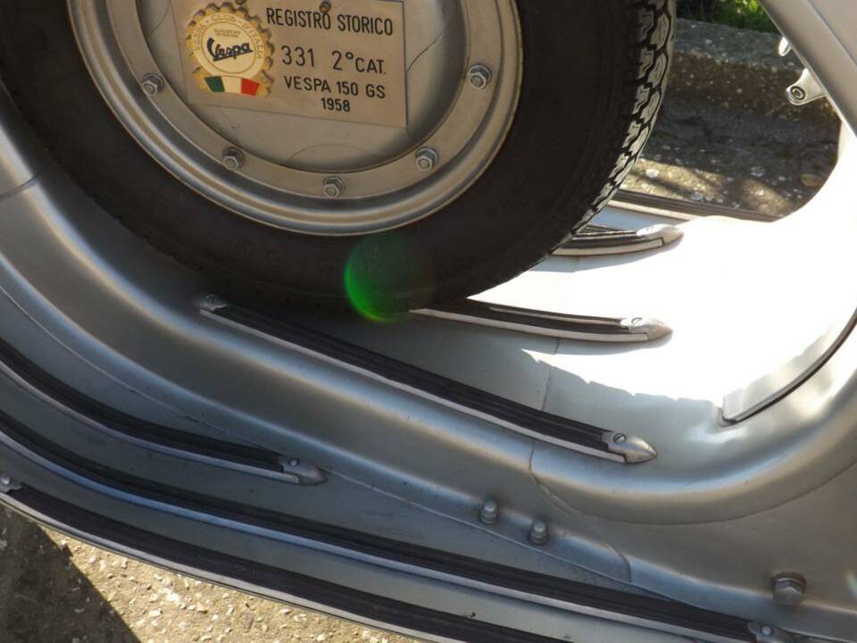 Image 26/35 of Piaggio DUMMY (1958)