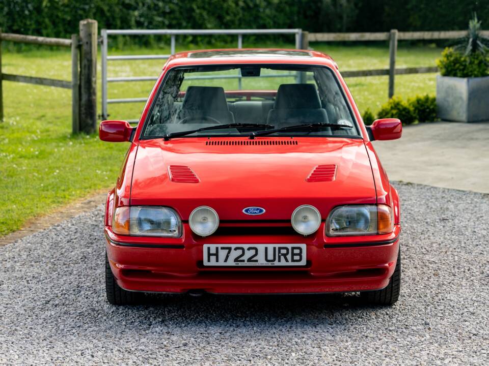 Afbeelding 8/45 van Ford Escort turbo RS (1990)