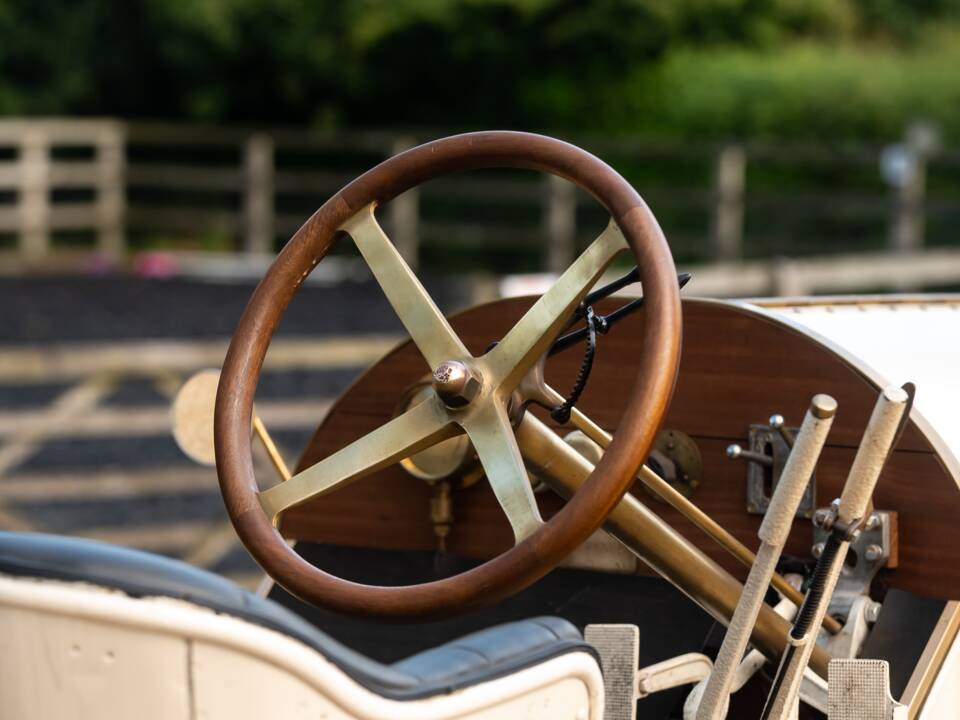 Imagen 8/29 de American LaFrance Type 40 Speedster (1916)